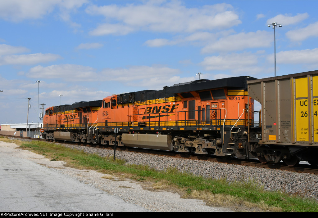 BNSF 6234 Roster shot.